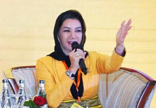 Segudang Prestasi Rita Widyasari