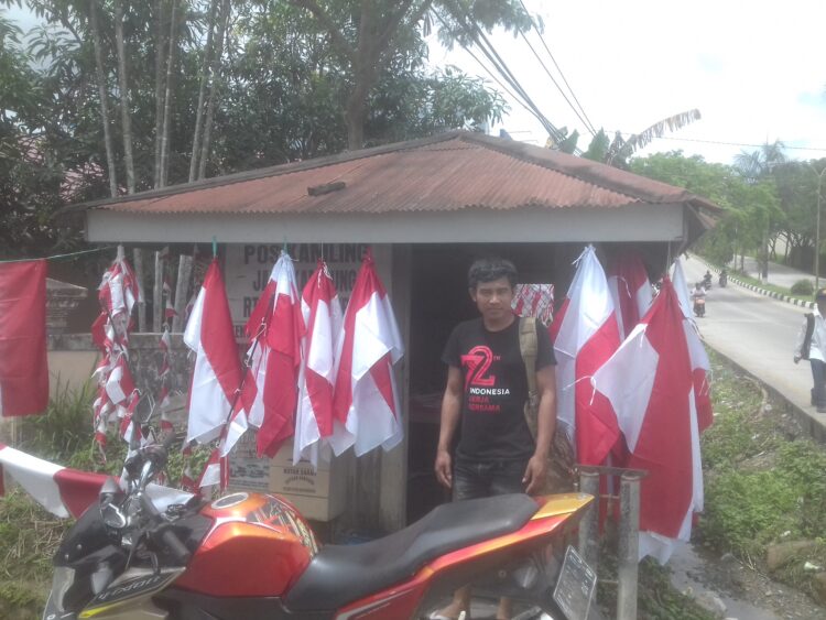 Momen Agustusan, Omzet Penjual Bendera Meningkat