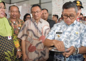 Gubernur Dituntut Tingkatkan SDM di Sulbar