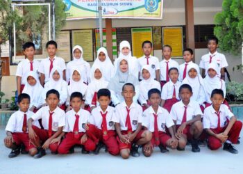 Sekolah Bisa Komplain ke Disdikbud Jika Sepatu dan Tas Cacat Mutu