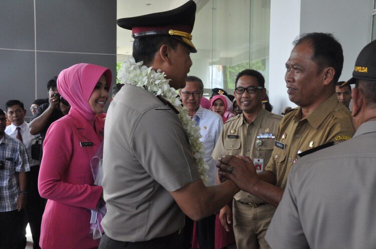 Gubernur Siap Dukung Kinerja Kapolda Baru