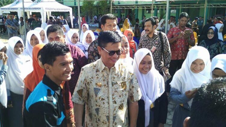 Gubernur Nantikan Kontribusi Besar Alumni SMK Tridaya