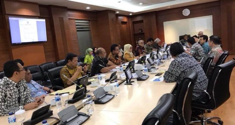 Menko Perekonomian Pimpin Rapat Percepatan KEK MBTK