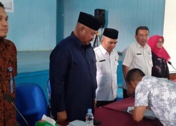 Bupati dan Ketua KPU Tandatangani Naskah Hibah Dana Pilkada Kukar 2020