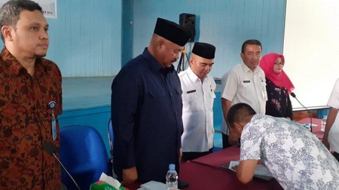 Bupati dan Ketua KPU Tandatangani Naskah Hibah Dana Pilkada Kukar 2020
