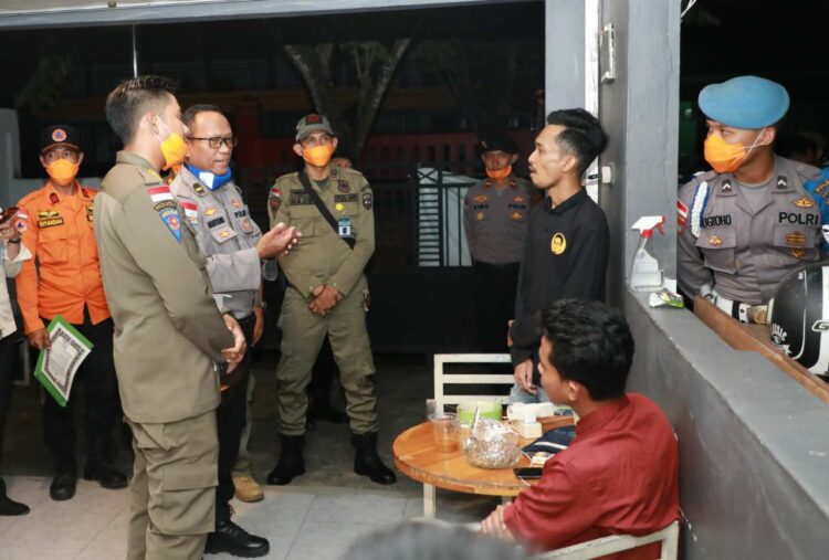 Membangun Kesadaran Warga