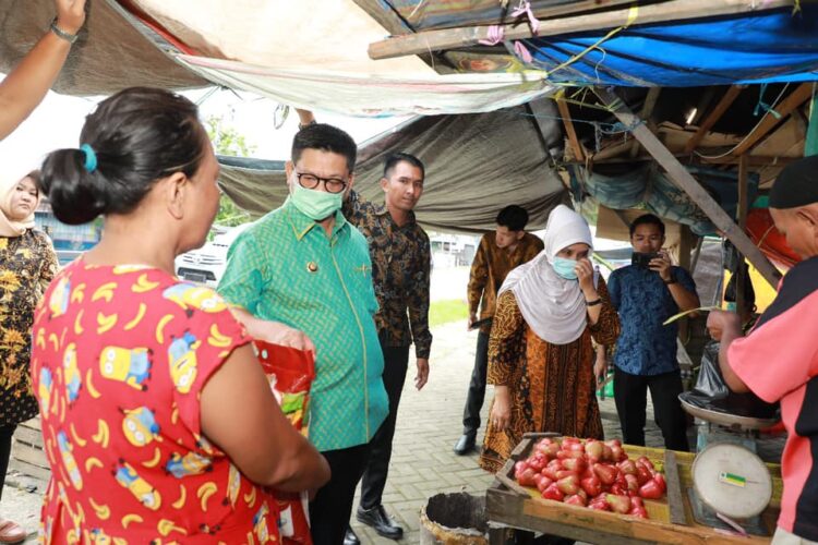 Pedagang Kecil Terdampak Ekonomi Akibat Covid 19, Pemerintah Siapkan BLT