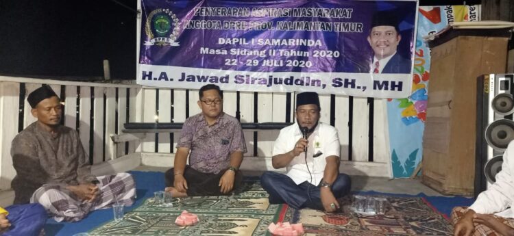 Reses Haji Jawad, Warga Minta Jalan Tembus Diperbaiki dan Pembangunan Langgar Dibantu Dana