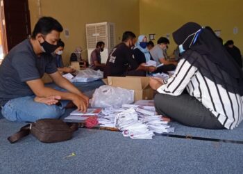 KPU Kukar Lakukan Perhitungan dan Pelipatan Surat Suara