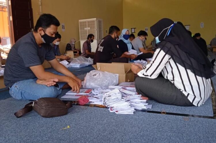 KPU Kukar Lakukan Perhitungan dan Pelipatan Surat Suara