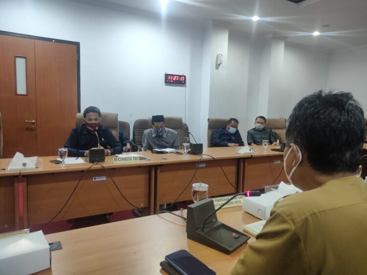 Komisi III DPRD Bontang Bahas Pemanfaatan Air Eks Tambang