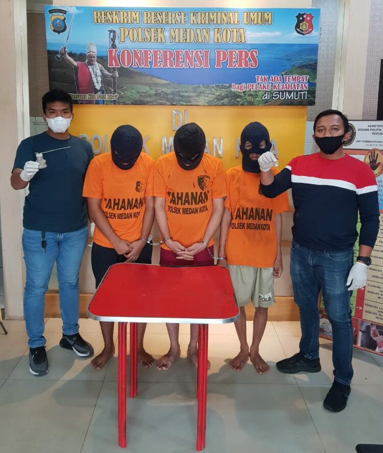 Miliki Sabu Seberat 0,8 Gram, Tiga Sekawan Gol Dibekuk Polsek Medan Kota