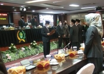Dua Anggota DPRD Kaltim, Resmi PAW