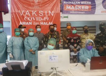 Rahmad Masud Tinjau Pelaksanaan Vaksin di DOM