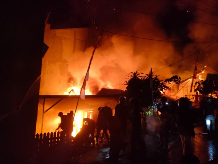 Si Jago Merah Kembali Melahap Rumah Warga.