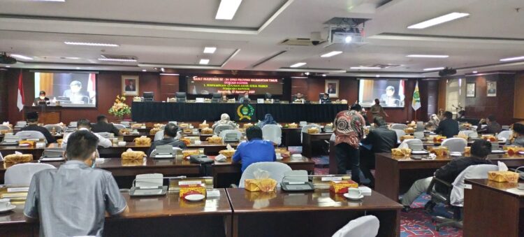 Tuntutan PAW Makmur Menyeruak Di Paripurna 24 DPRD Kaltim