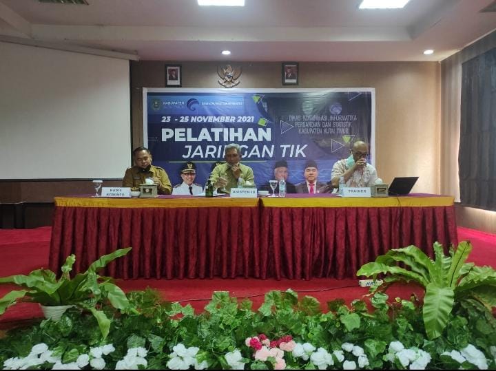 Tingkatkan Kompetensi IT Pemerintahan, Diskominfo gelar Pelatihan TIK