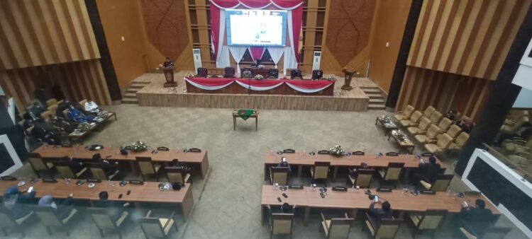 DPRD Samarinda menggelar Rapat Paripurna masa persidangan III tahun 2021