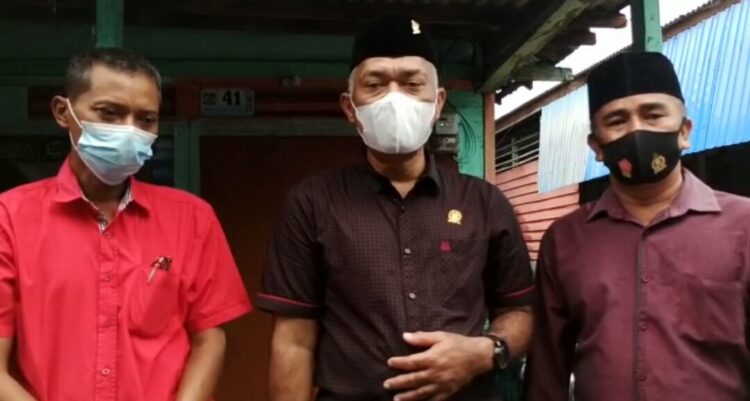 Budiono Gelar Reses Selain menjaring Aspirasi Warga,Budiono juga Mengajak Warga Untuk Vaksin