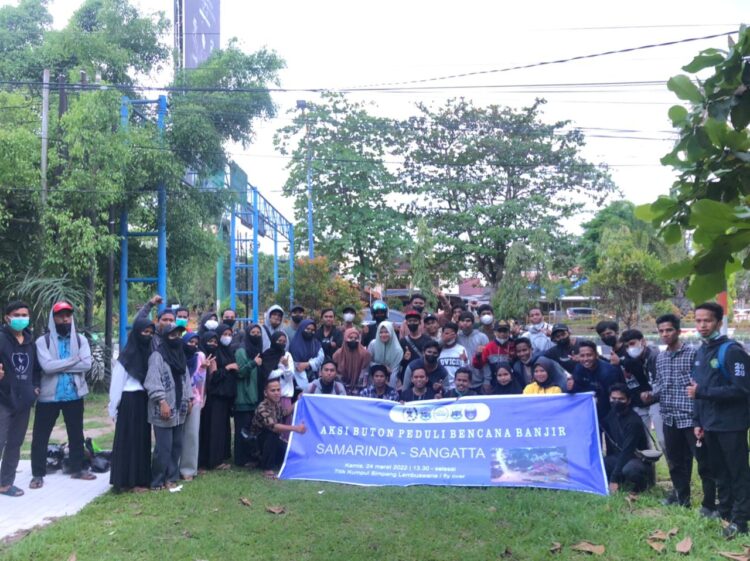 Komunitas Pemuda Buton Samarinda Turun di Jalan Galang Dana untuk Korban Banjir Sangatta