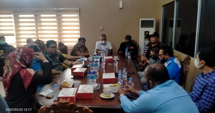 Karyawan Proyek RDMP Mengadu Ke DPRD Atas Dugaan Penganiayaan dan Dilarang Masuk Kerja
