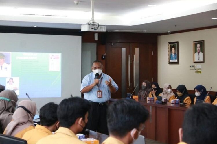 Rombongan Mahasiswa Ilkom Unmul Belajar di Kantor Gubernur