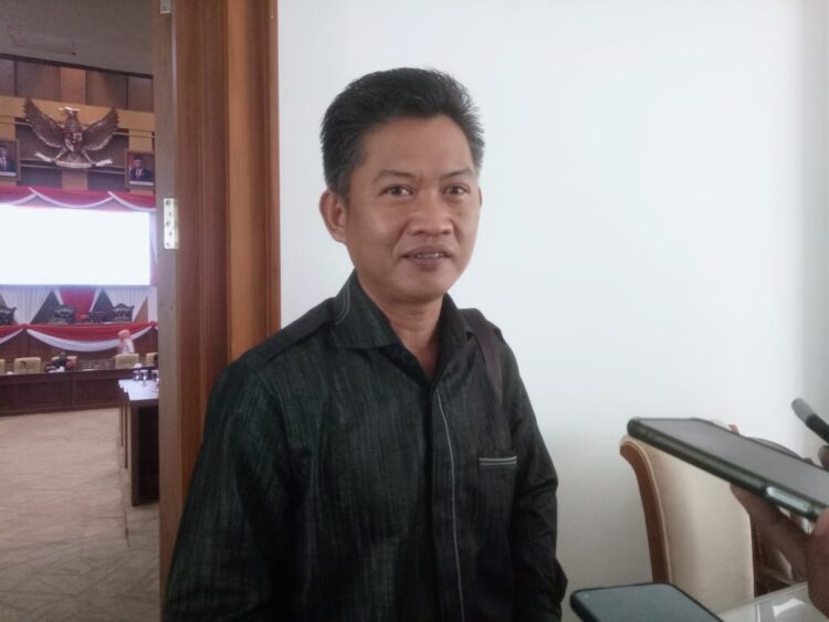 Anggota Komisi IV DPRD Samarinda, Ahmat Sopian, Minta Dinas Terkait Tindak Keberadaan Anjal
