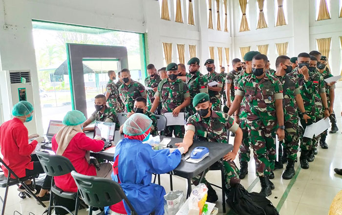 Yonif Raider 600 Modang Gelar Baksos Donor darah hu